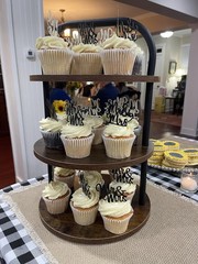 Cupcake Stand Wooden Cupcake Stand for 50 Cupcakes 12″ x 18″