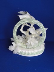 New Elegant Ring of Mint Green Pearls, Kissing Love Birds Cake topper #410