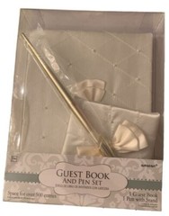 Wedding guest book and pen set (BRAND NEW)
