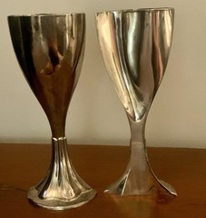 SILVER PLATED SPLIT WEDDING TOASTING GOBLETS . “COMPLETE HEART”