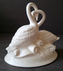 Lenox Opal Innocence Wedding Promises Swans Cake Topper Centerpiece 6225916 New