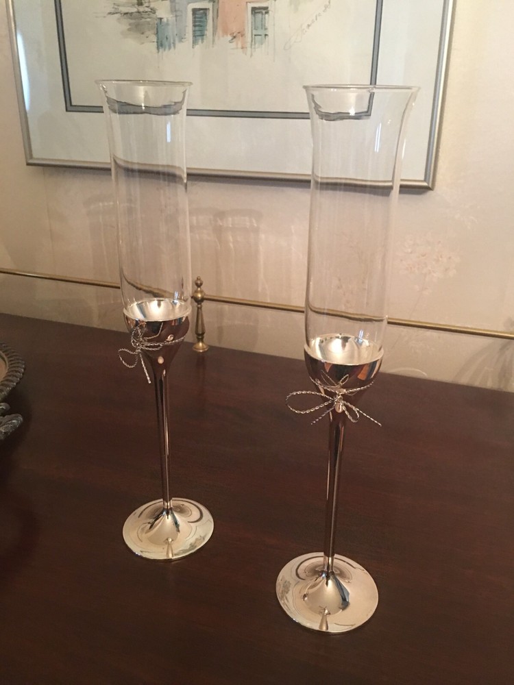 2 Vera Wang Love Knots Champagne Flutes Wedgewood Silver Plate Base 10 5/8″ Tall