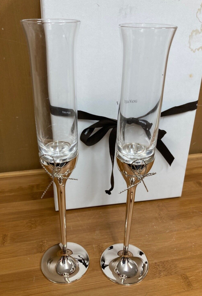 Pair Of Vera Wang Silver Love Knots Toasting Champagne Flutes in Box