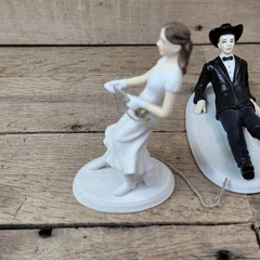 WeddingStar Reel Him In Porcelain Wedding Cake Topper Bride Groom NEW in Boxes