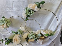 6 Pc Wedding Table Centerpieces, Green, Ivory, Round, Circle, Gold, Wood