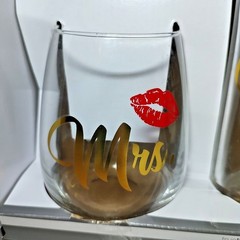 Trueliving Glass Wine 17 oz & Beer Mug 18.6 oz Combo Set Mrs. Mr. Bride Groom