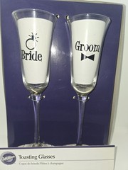 Classic Wilton Bride & Groom Toasting Glasses Clear W/black Wedding Vintage