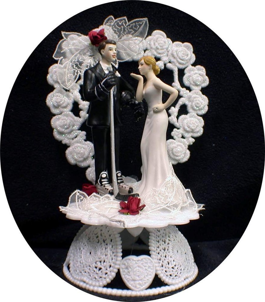 your my «HOCKEY HONEY» PLAYER Bride Wedding Cake Topper grooms TOP sweet kiss