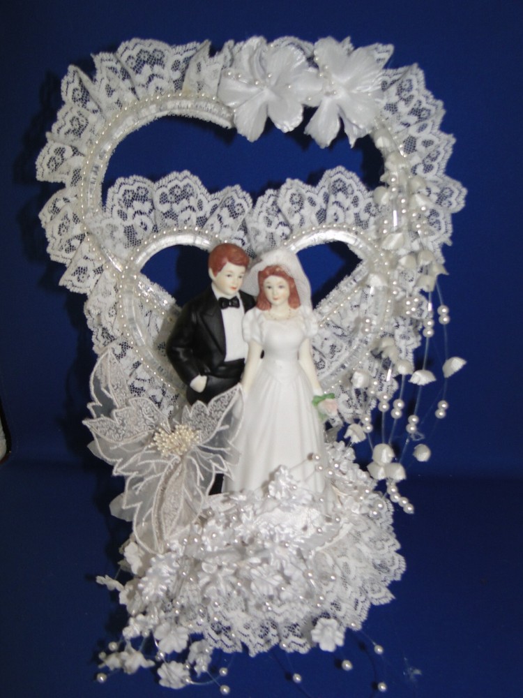 New Elegant & Absolutely Stunning Porcelain Bridal Couple Wedding CakeTop # 147