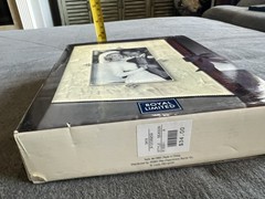 Royal limited wedding album
