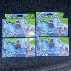 4X Underwater Camera Waterproof Fuji Quicksnap 27 Exposure Fujifilm NEW 10/25