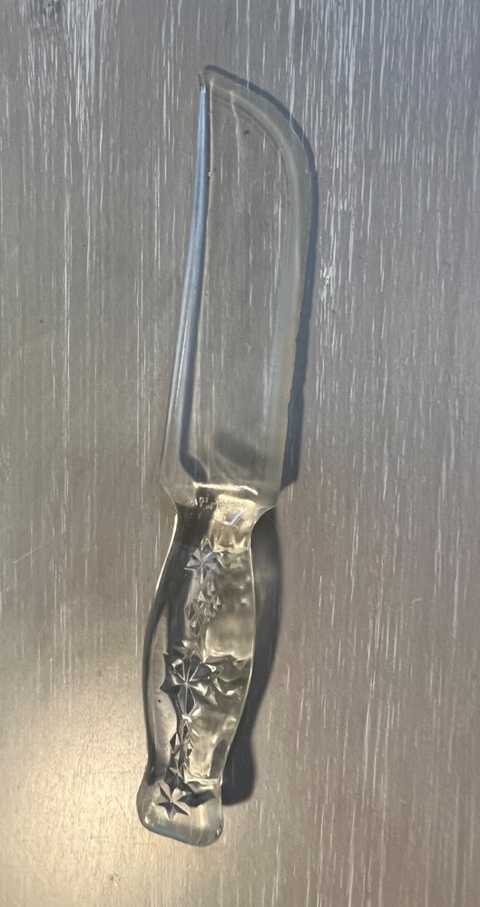Vintage 9” Cake Or Fruit Knife Clear Decorative glass stars