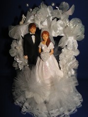 New Elegant Wedding Caketopper with Bride & Groom, decored floral background 106