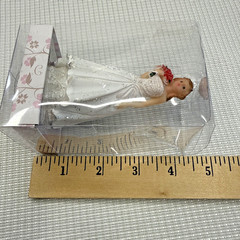 Mega Favors Keepsake Wedding Cake Cupcake Toppers Poly Resin – Lot of 20 – NIB