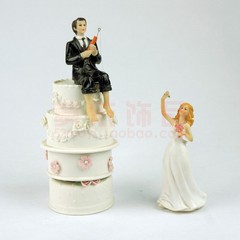 Wedding Cake Topper – Fishing Groom and Bride Funny Wedding Cake Toppers 2018
