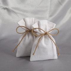 50pcs 9×12-13x18cm Cotton Burlap Jewelry Organizer Wedding Favors Gift Bags NEW