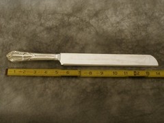 ROYAL LIMITED SILVERPLATE CAKE KNIFE IN BOX
