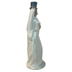Nao by Lladro Bride/Groom Figurine Cake Topper Wedding 6″ White Grey Glossy