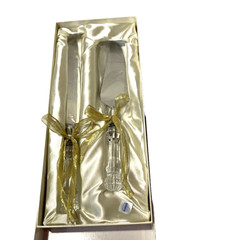 A Crystal Circle Full 24% Lead Crystal Knife And Server Set new in box
