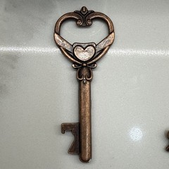 90 Copper Heart Key Bottle Openers Wedding Favors Bulk Party Gifts Vintage Style