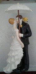 WEDDINGSTAR CAKE TOPPER~SHOWERED WITH LOVE COUPLE. NIB. HANDPAINTED BISQUE