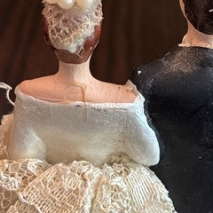 Vintage Bride & Groom Wedding Cake Topper Ceramic 1950s 4″ Lace Dress
