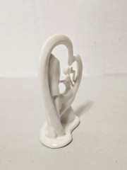 «Take My Hand» Romantic Bride & Groom Heart Porcelain Wedding Cake Topper Statue