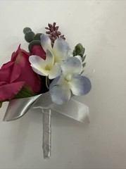 Campsis Wedding Boutonniere Pink Rose Flower – Boutonniere Only – Free Ship