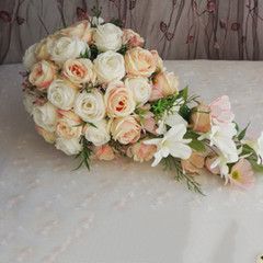 Simulation Bride Holding Flowers Waterfall Pink White Rose Bouquet Wedding