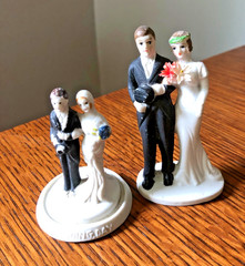 Vintage Cake Toppers 1930 Pair 3″ 4″ flowers classic bride and groom flapper