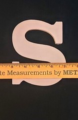 «MR & MRS» HAND MADE – STANDUP WOOD SIGN – PAINTABLE – EUC!*!