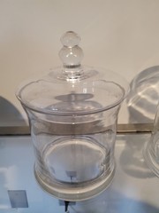 *NEW* 11″ tall Clear Glass Apothecary Jars with Lid