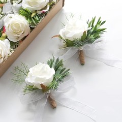Deluxe Gift Boxed Ivory Rose Boutonnieres – Set of 6 for Elegant Occasions