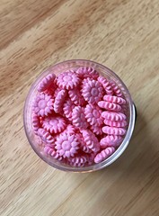 Carnation Pink (32g) Sunflower Shaped Sealing Wax Beads