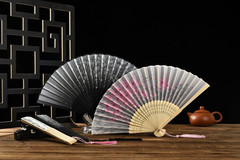 4 Pieces Oriental Bamboo Folding Hand Fans Church Wedding Gift, Party Favors, DI