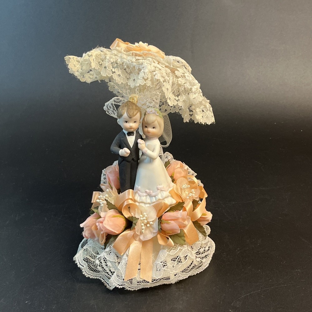 Vtg 1950’s Wedding Cake Topper Bride & Groom Ceramic 8” Blonde USA Lace Peach