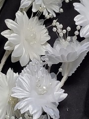 Wedding Floral Bundle Of 32 Pieces/white/Ivory/Iridescent/Picks/Stems/Flower/Lot