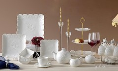 Elegant 3-Tier White Porcelain Cupcake Stand – Perfect for Celebrations