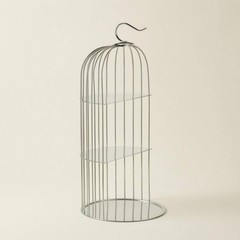 Avian Enclosure Pastry Stand Elegant Design Three-Tier Pastry Stand Sturdy