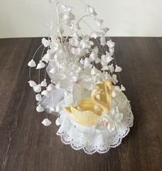 Wilton Vintage Swan Wedding Cake Topper – Double Swans 50th Anniversary