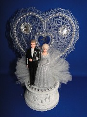 New 25th Wedding Anniversary Heart decor caketop with Bride & Groom in Silver #3