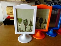 Rikyo 4 Pack Standing Photo Frames,Self Standing Photo,Vertical Mount Sign Ho…