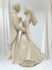 Lenox Wedding Promises First Dance Cake Topper 8.5″ Tall – Great Condition!