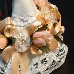 Vtg 1950’s Wedding Cake Topper Bride & Groom Ceramic 8” Blonde USA Lace Peach