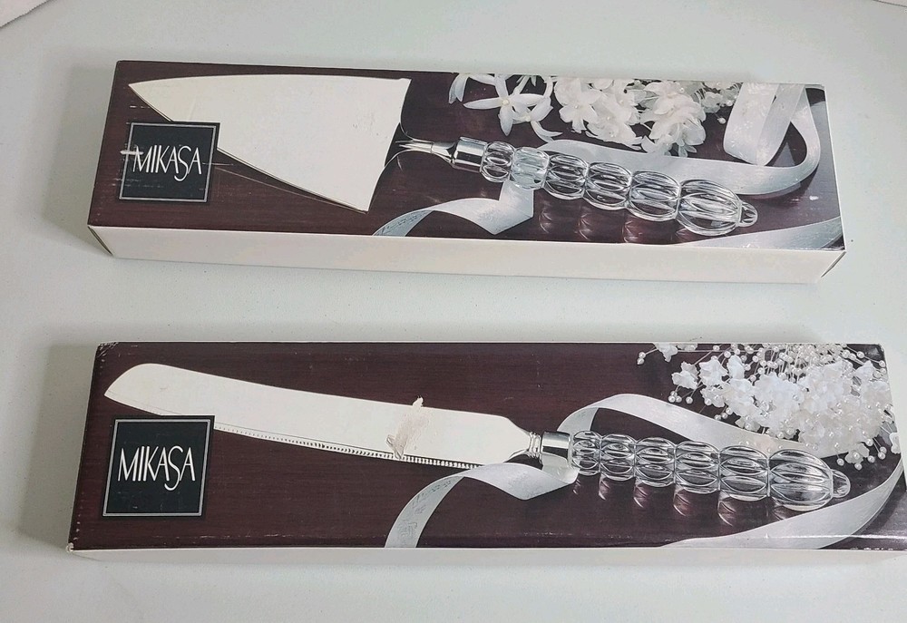Mikasa Two-Piece Silver Plated Cake Server & Cake Knife Set Glass Handles Boxed