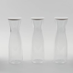 3 Clear White 34 oz Plastic Carafes Lids Beverage Jars Party Events Supplies