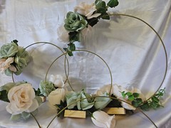 6 Pc Wedding Table Centerpieces, Green, Ivory, Round, Circle, Gold, Wood