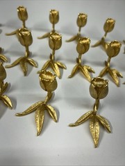 VTG Texte turned Gold Tone Metal Tulip Name Place Card Holders Set Of 18