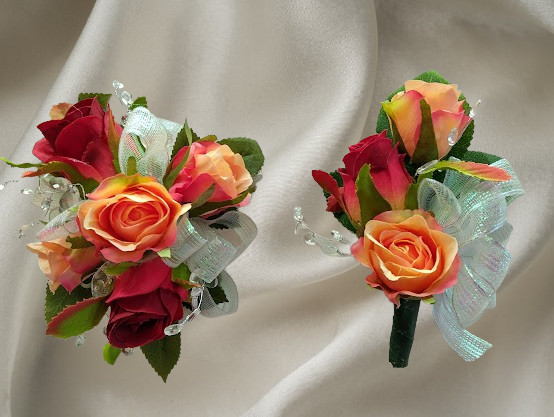 Hand Made wrist Corsage and boutonniere Set