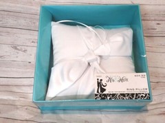 Studio His & Hers Ring Pillow Wedding Bridal White 2010 Model 524231